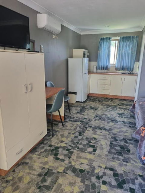 All Seasons Country Lodge - Accommodation Resorts 1