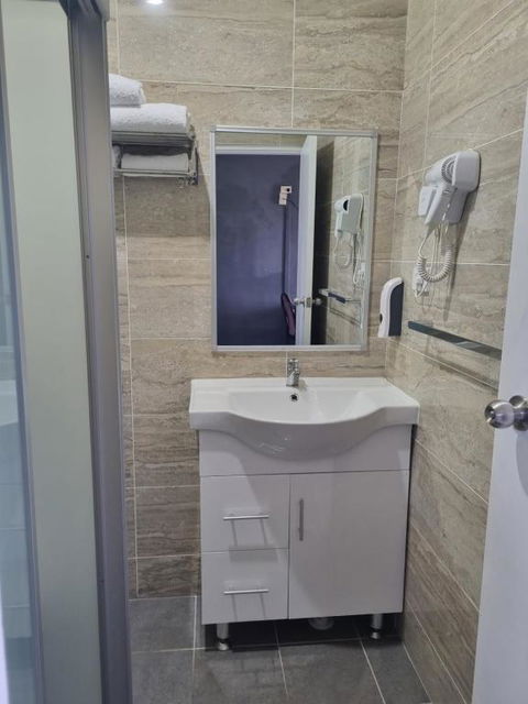 All Seasons Country Lodge - Accommodation Resorts 3