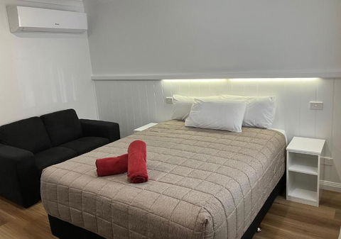 Almond Inn Motel - Accommodation Resorts 3