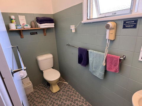 ALPINE COUNTRY MOTEL Plus FREE COFFEE - Accommodation Resorts 2