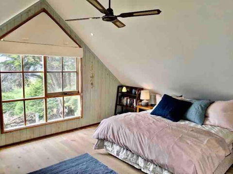 Alyeska Loft - Apollo Bay Studio Loft Apartment - Accommodation Resorts 2