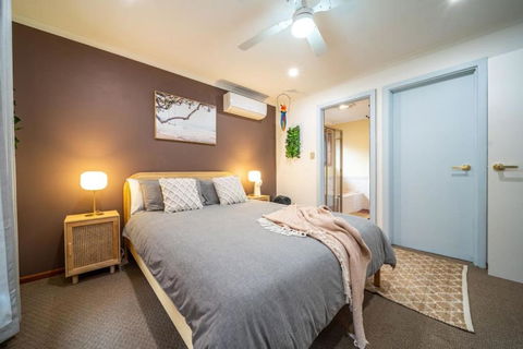 Amazon At Seacombe Gardens - Accommodation Resorts 4