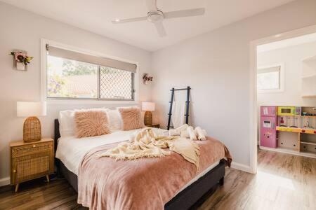 An Idyllic Boho Style Retreat High-end Kitchenware - Accommodation Resorts 2