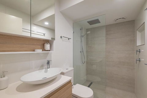 Anchorage - Riverfront Luxury On Gympie Terrace - Accommodation Resorts 3