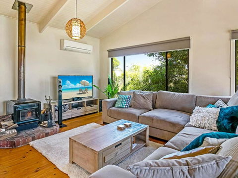 Anderson Views - Accommodation Resorts 0