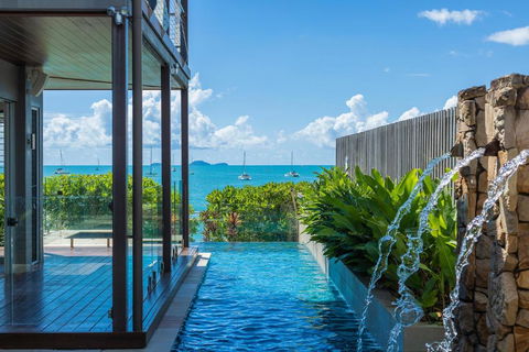 Anusara - Airlie Beach - Accommodation Resorts 2