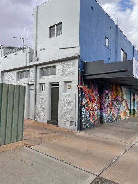 Apartment 1 On Oxide - Accommodation Resorts 2