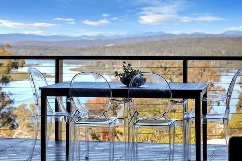 Aqua La Vista - 4 Bedroom Pet Friendly House - Accommodation Resorts 0