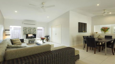 Aqua - Pecten Port Douglas - Accommodation Resorts 3