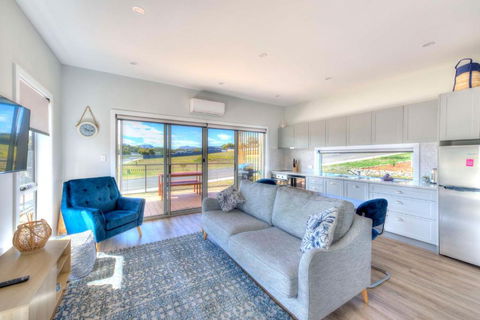 Archella 1 - Accommodation Resorts 0