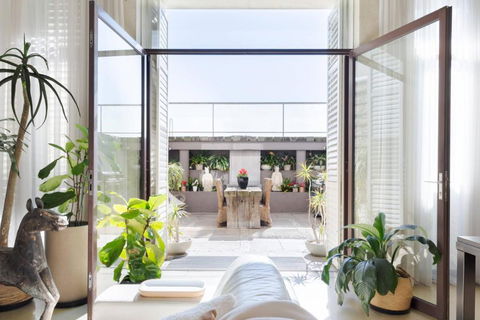 Architectural Home, Pool Oasis/ Steps From Trendy Chapel St. - Accommodation Resorts 1