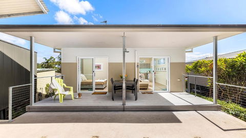 Art House Shoal Bay - Accommodation Resorts 2