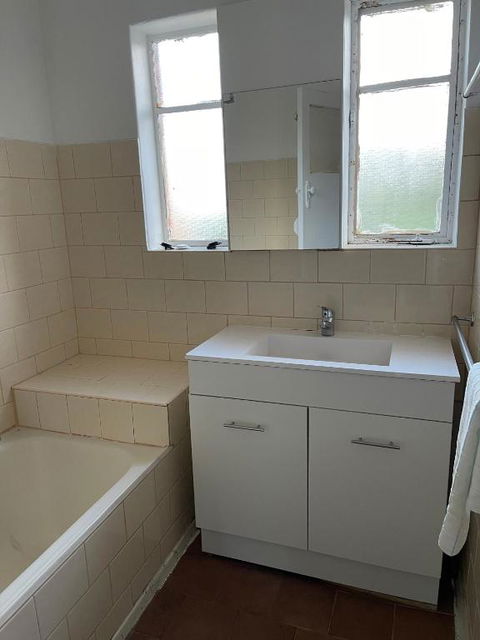 Ashburton Big Room For Rent - Accommodation Resorts 4