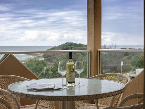 Avalon 1 - Accommodation Resorts 1