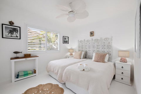 Avalon Beach Cottage, Private, 150m To The Beach! - Accommodation Resorts 3