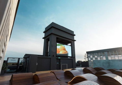 Award-winning, Luxury 3 Bedroom Designer Loft, Factory Conversion - Accommodation Resorts 1