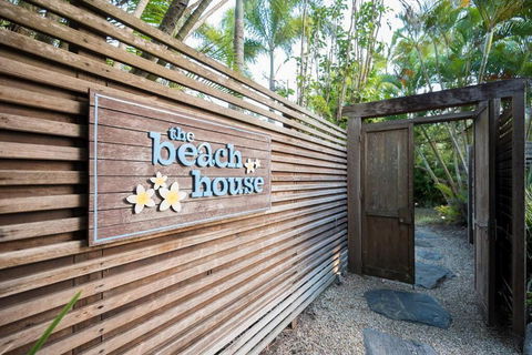 BALA Beach House On ABSOLUTE Beachfront - Accommodation Resorts 2
