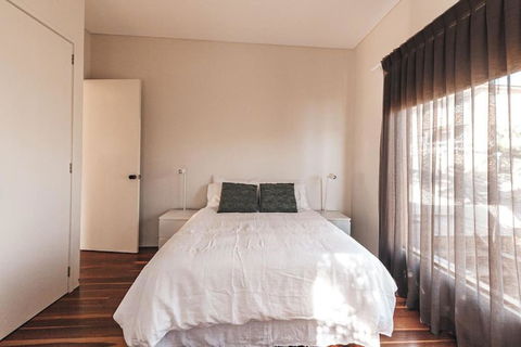 BAY PROPERTIES . The Big Chill - Accommodation Resorts 4