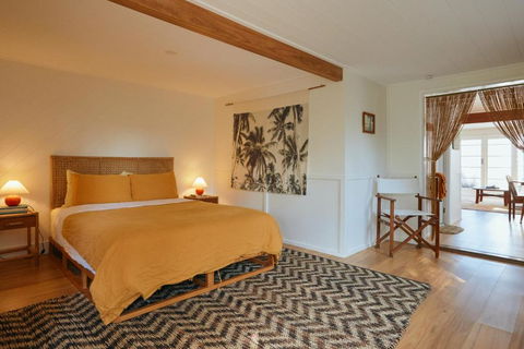 BAY PROPERTIES . The Sailors Bungalow - Accommodation Resorts 1