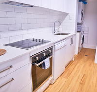 Bayview Beach Holiday Apartments - Accommodation Resorts