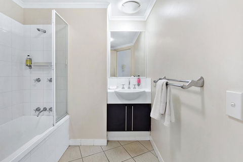 Noosa Riviera Resort - Accommodation Resorts 34