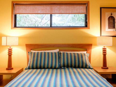 Five Bimba (Tractor House) - Accommodation Resorts 13