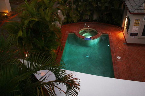 Burleigh On The Beach - Accommodation Resorts 31