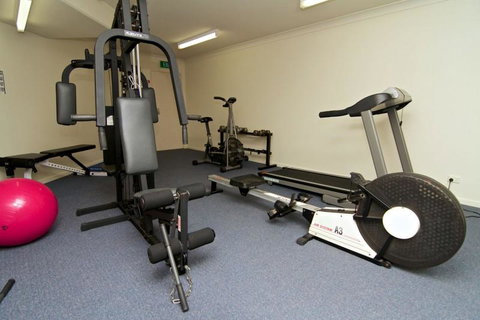 Burleigh On The Beach - Accommodation Resorts 11