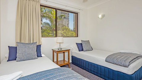 Burleigh On The Beach - Accommodation Resorts 24