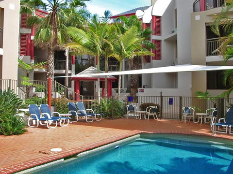 Burleigh On The Beach - Accommodation Resorts 6