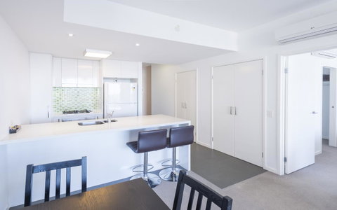 Eastwood Apartments - Accommodation Resorts 4