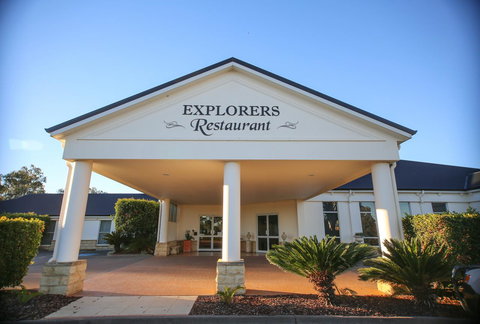 Roma Explorers Inn - Accommodation Resorts 2