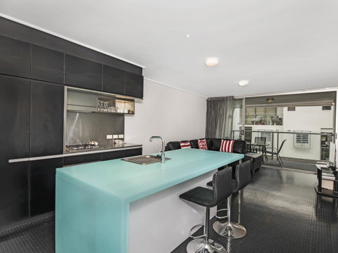 The Miro Apartments - Accommodation Resorts 14