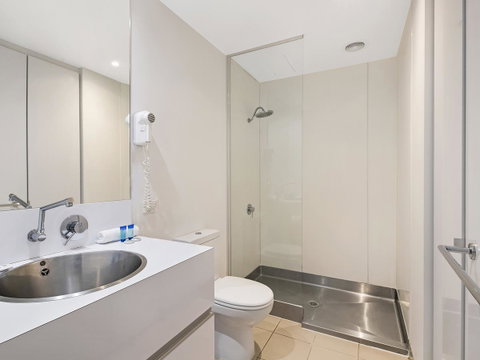 The Miro Apartments - Accommodation Resorts 12