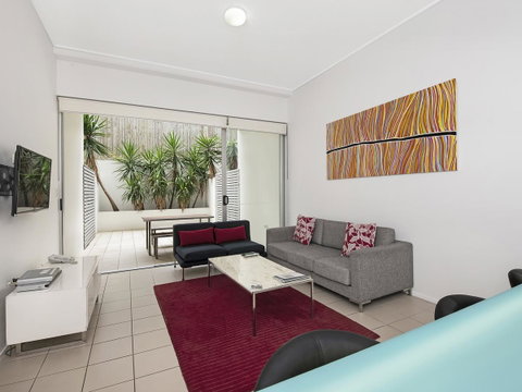 The Miro Apartments - Accommodation Resorts 9