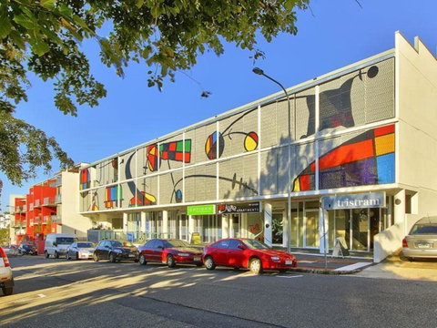The Miro Apartments - Accommodation Resorts 1