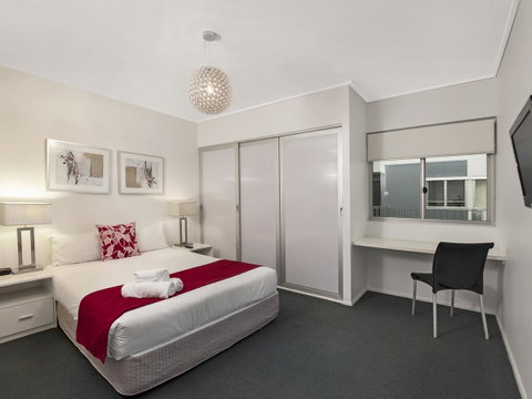 The Miro Apartments - Accommodation Resorts 8