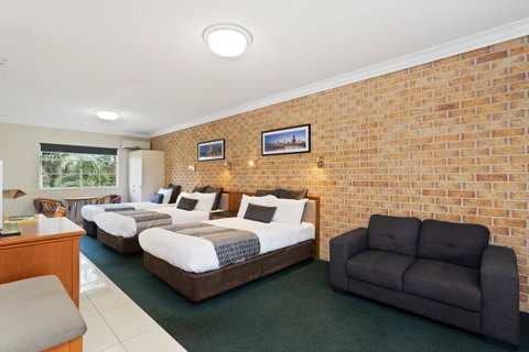 Coopers Colonial Motel - Accommodation Resorts 16