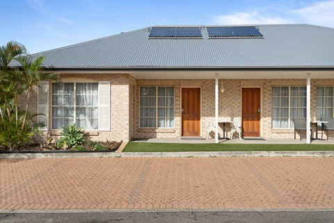 Coopers Colonial Motel - Accommodation Resorts 26