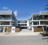 Maggies Beachfront Apt. 8 - Accommodation Resorts