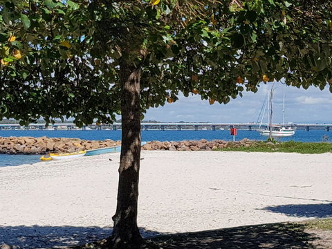 Cloud 8 On Welsby - Accommodation Resorts 11