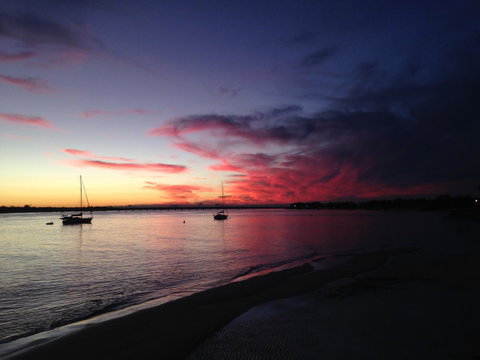 Keith\'s Place, 1 Of The 3 Most Popular Units On Bribie - Accommodation Resorts 30