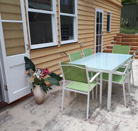 Retro Beach Flat - Accommodation Resorts