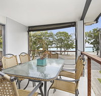 Fishing and Swimming at your doorstep - Sylvan Beach Esp Bellara - Accommodation Resorts