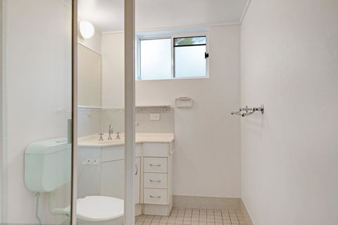 LISTEN TO THE SURF From Rickman Pde, Woorim - Accommodation Resorts 8