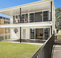 Waterfront Retreat with room for a boat - Welsby Pde Bongaree - Accommodation Resorts