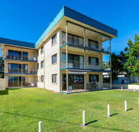 Great Views ground floor unit Clearview Apartments South Esplande Bongaree - Accommodation Resorts