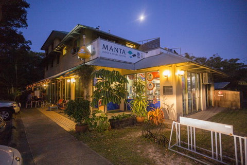 Manta Lodge YHA & Scuba Centre - Accommodation Resorts 0