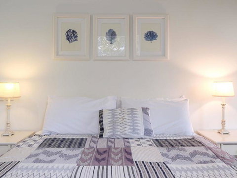 Beachies 3 - Accommodation Resorts 6