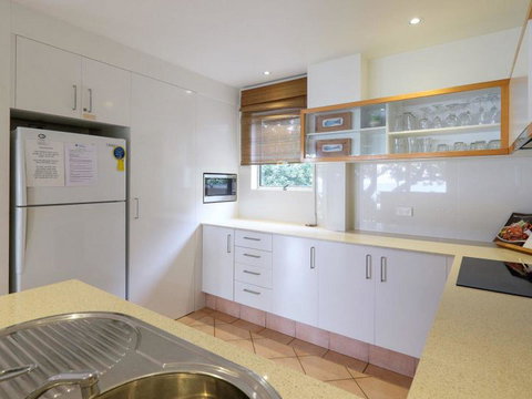 Beachies 3 - Accommodation Resorts 13